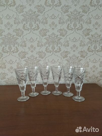 Хрустальные рюмки на ножке СССР