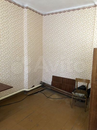 Комната 21 м² в 3-к., 1/2 эт.