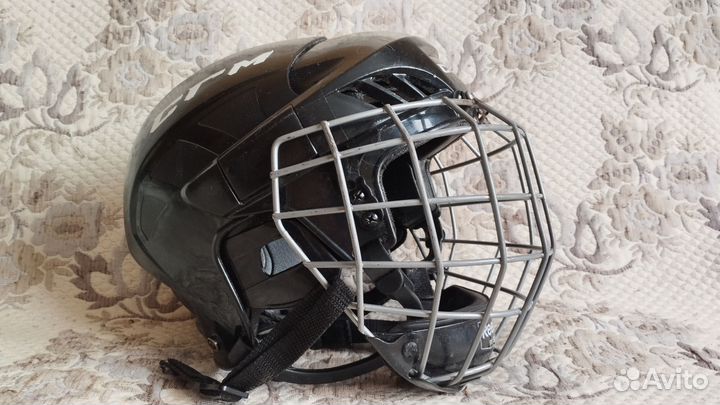 Хоккейный шлем ссм