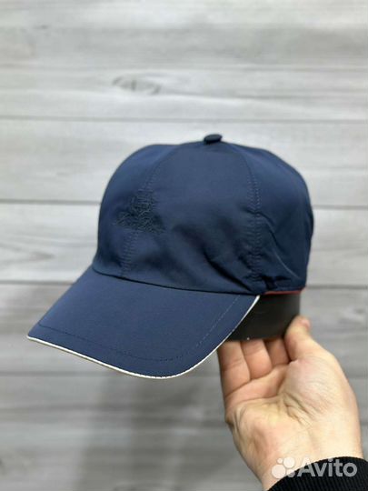 Бейсболка Кепка Armani Лора пьяна gucci