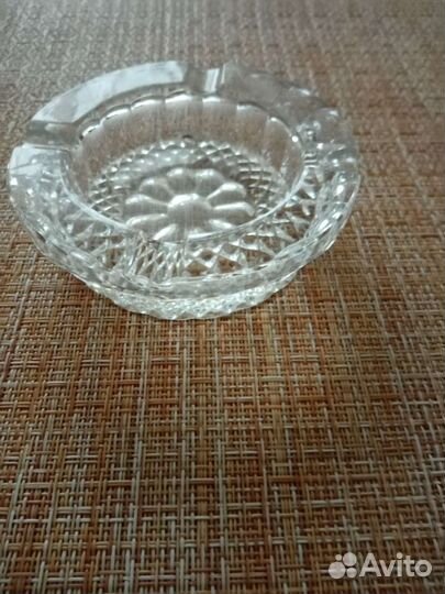 Маленькая хрустальная Пепельница