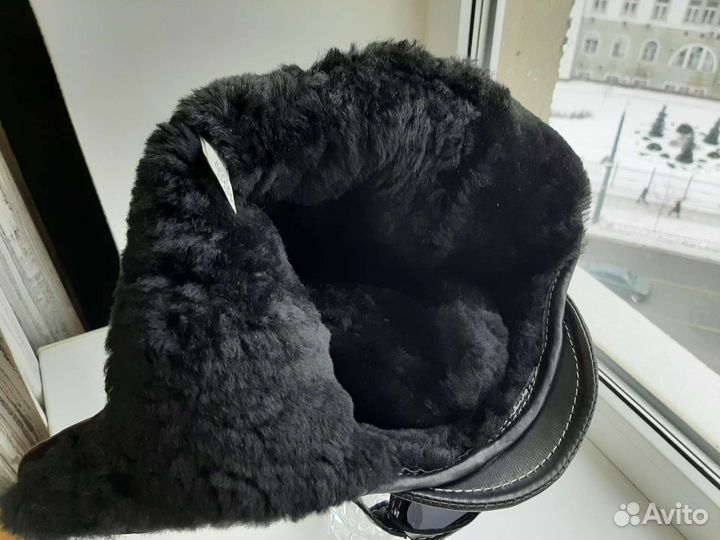 Шапка новая стилизованная кожа и овчина