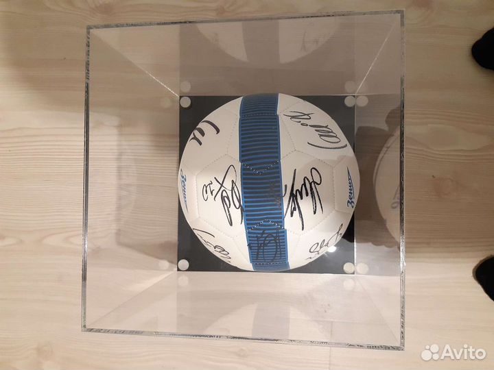 Футбольный мяч adidas оригинал