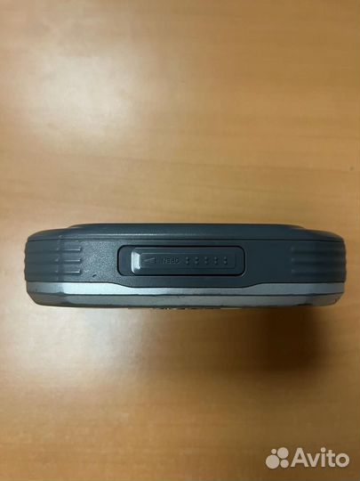 Кассетный плеер Sony Walkman WM-FX493