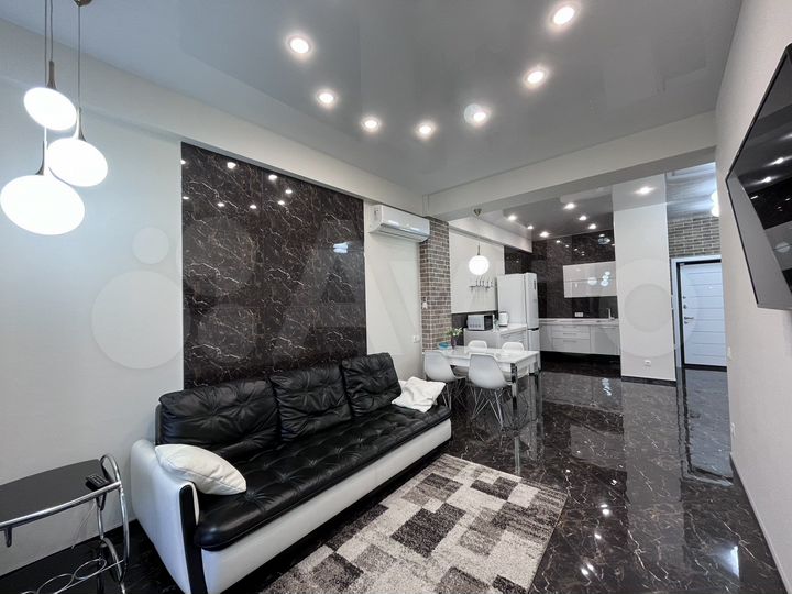 1-к. квартира, 64 м², 10/17 эт.