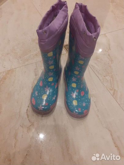 Резиновые сапоги