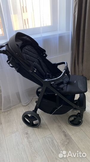 Прогулочная коляска carrello bravo