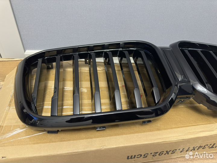 Решетка радиатора BMW x3