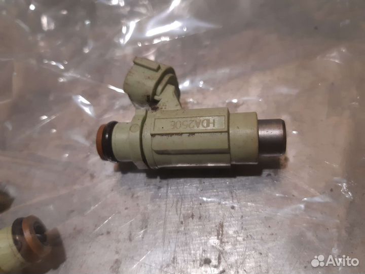 Топливная форсунка mitsubishi lancer 9 2.0 4G63