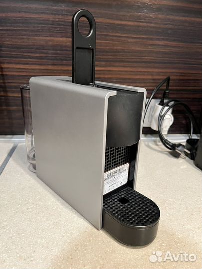 Кофемашина капсульная nespresso essenza mini c30