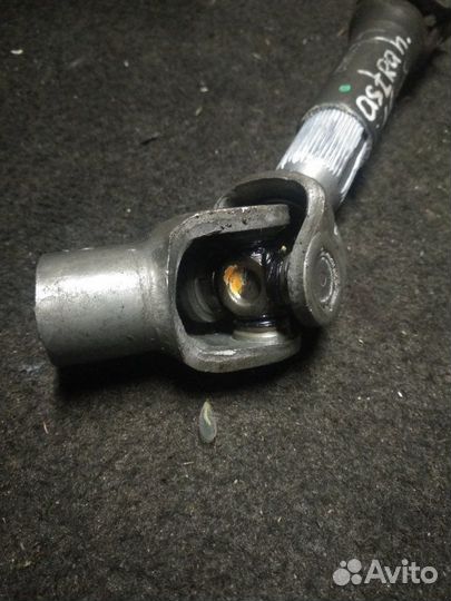 Рулевой карданчик Opel Astra H 2010