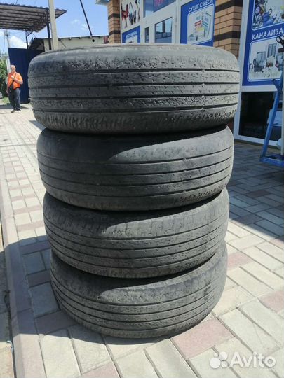 Dunlop Grandtrek ST30 225/65 R17