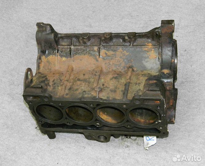 Блок цилиндров Renault 19 C2J