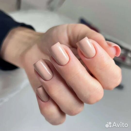 Наращивание ногтей