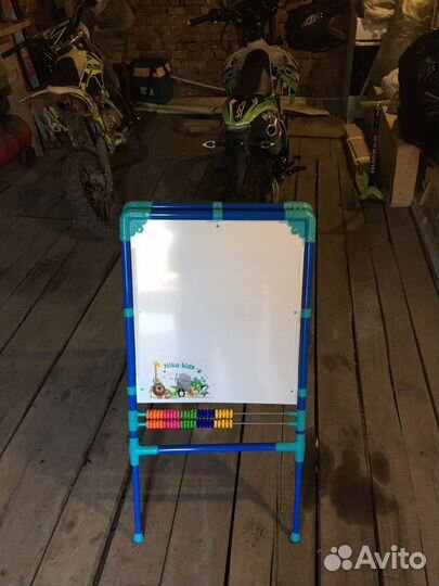 Детский доска мольберт