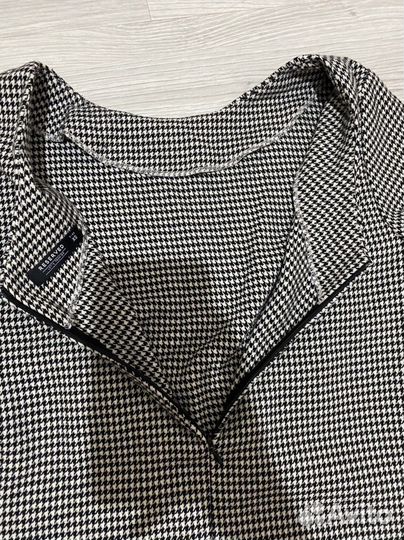 Женское платье reserved гусиная лапка Xs