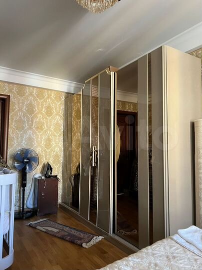 4-к. квартира, 90 м², 7/10 эт.