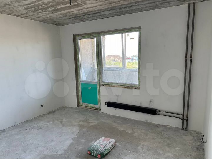 2-к. квартира, 63 м², 1/9 эт.