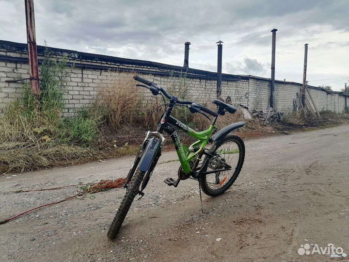 Велосипед горный stinger versus sx200