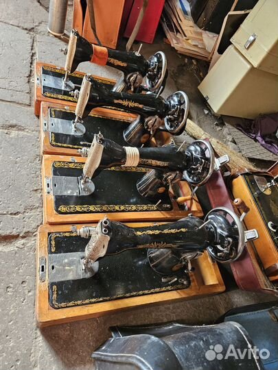 Швейная машинка Подольск 2м