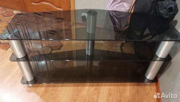 Тумба под телевизор