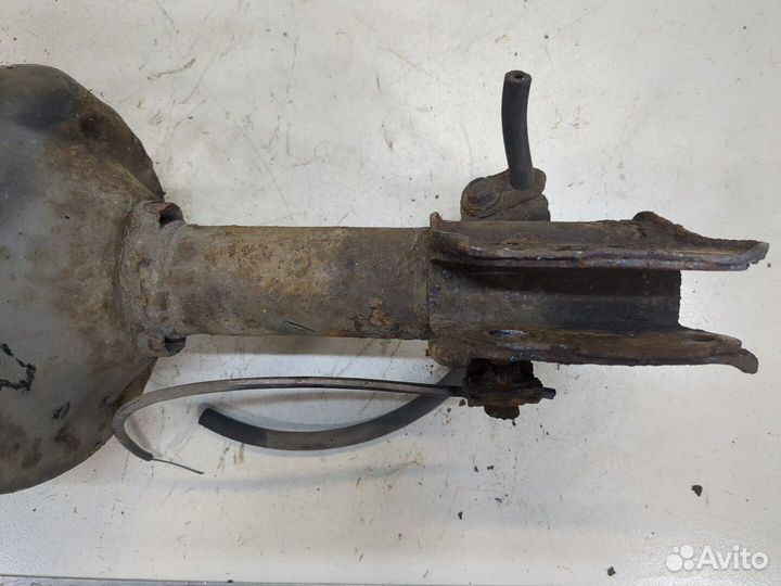 Амортизатор подвески левый передний Subaru Forester (S11)