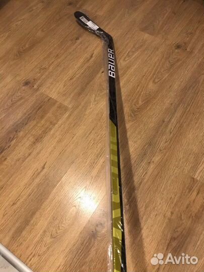 Клюшка хоккейная Bauer