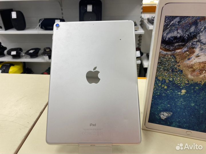 Планшет iPad Pro 10.5 64 Gb