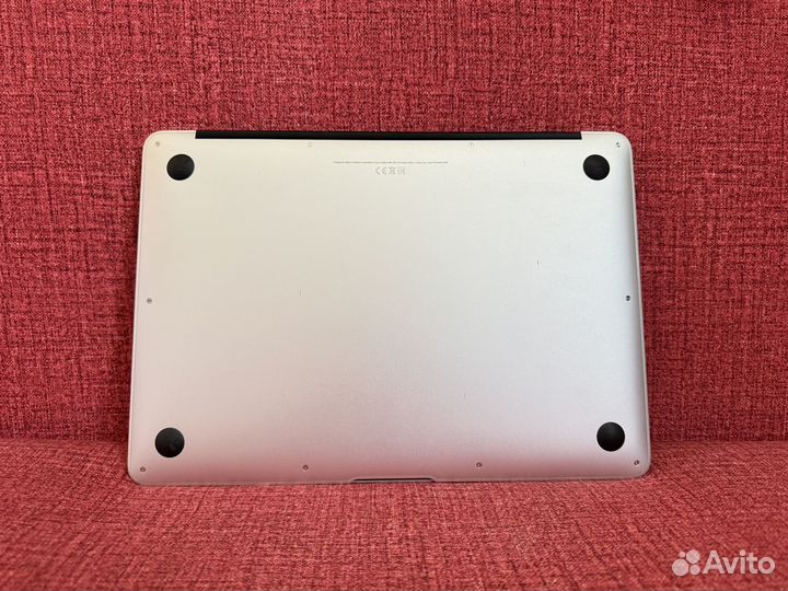 Macbook Air 13 2017 512гб Intel i7