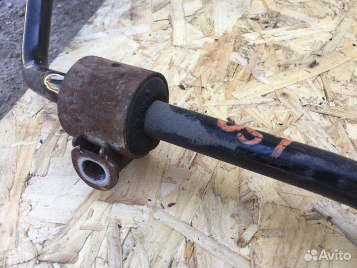 Стабилизатор задний Mercedes-Benz C300 4Matic W204