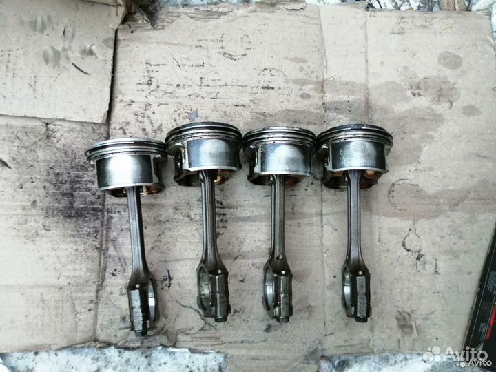 Поршень двигателя hr16de Nissan Tiida