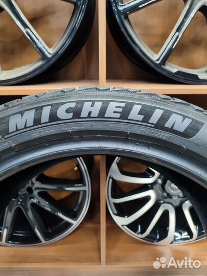 Michelin Alpin 5 275/40 R22 108V