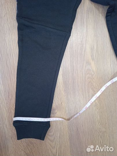 Брюки спортивные, р. 122 - 128, новые