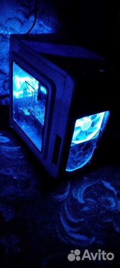 Компьютерный корпус игровой, белый