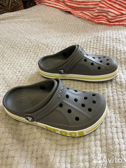 Crocs