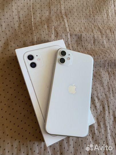 iPhone 11, 64 ГБ