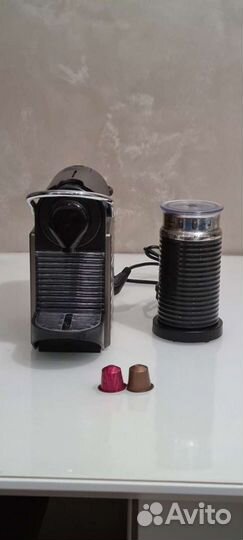 Кофемашина Nespresso и капучинатор