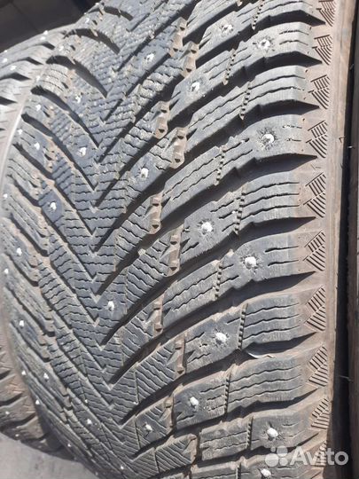 Arivo Ice Claw ARW7 275/35 R20