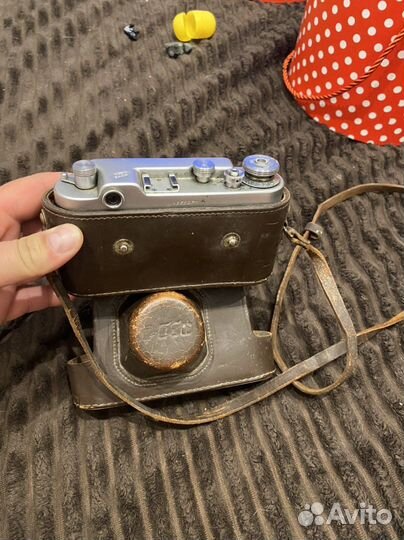 Пленочный фотоаппарат фэд-2