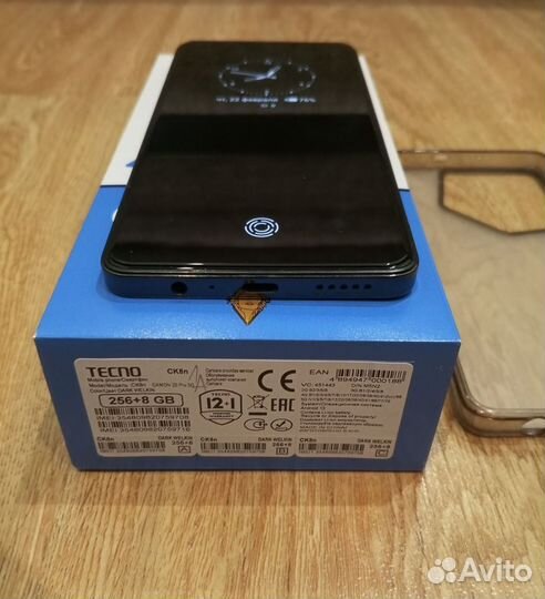 TECNO Camon 20 Pro 5G, 8/256 ГБ