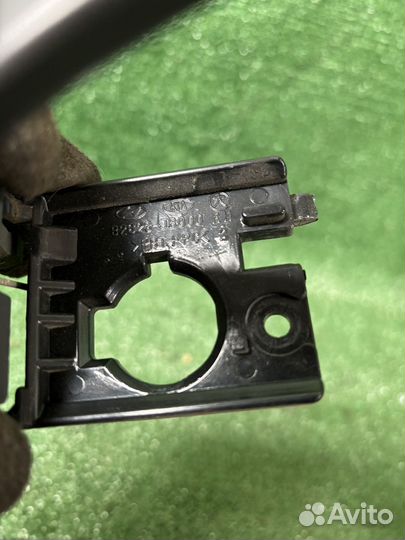 Ручка двери внутреняя правая kia rio 2 2005-2011