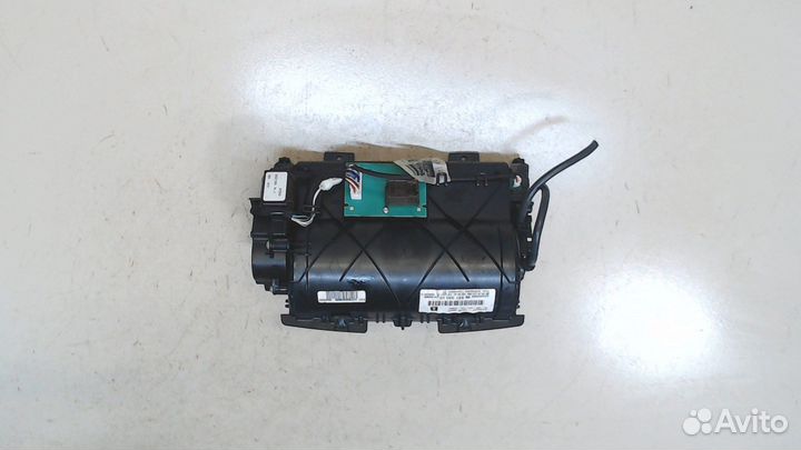 Дисплей мультимедиа Peugeot 3008, 2009