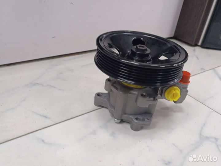 Насос гур Mercedes-Benz W211