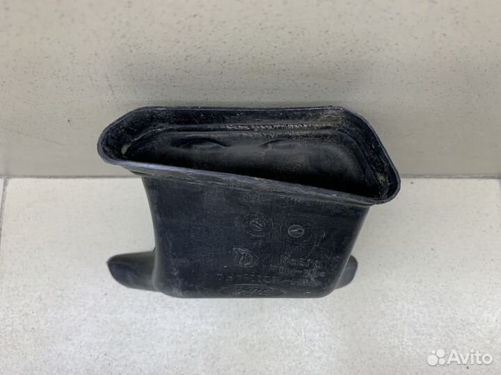 Воздуховод Focus II 2008-2011