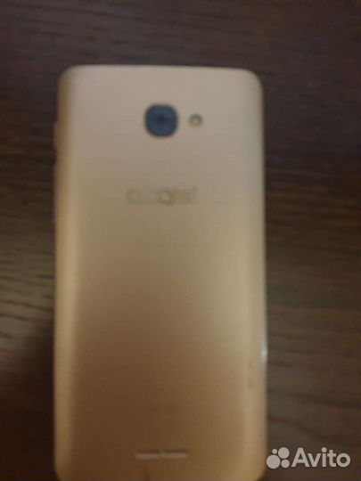 Телефон Alcatel