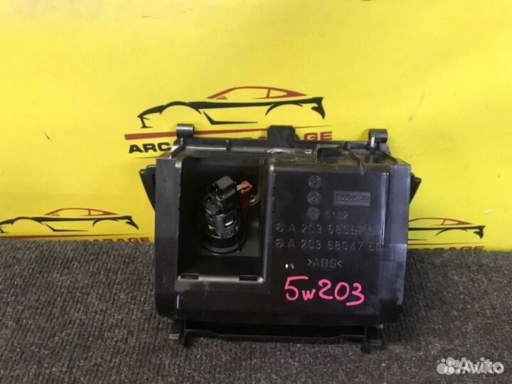 Пепельница Mercedes 203 W203 OM646.963 2006