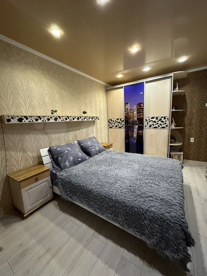 2-к. квартира, 60 м², 3/12 эт.