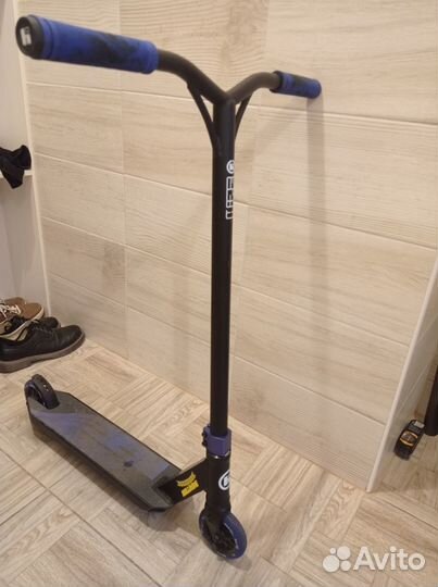 Трюковой самокат