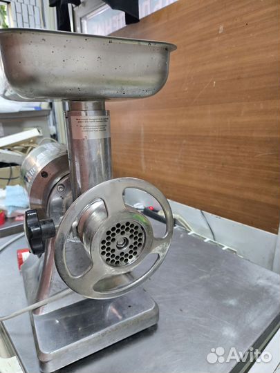 Мясорубка электрическая бу