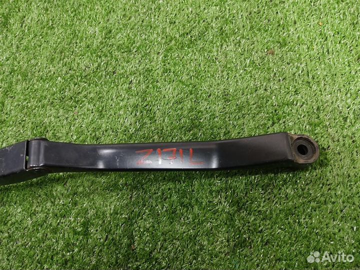 Поводок стеклоочистителя левый Toyota RAV4 A2 2005